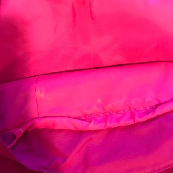 The North Face Raincoat - Picture 7 of 7